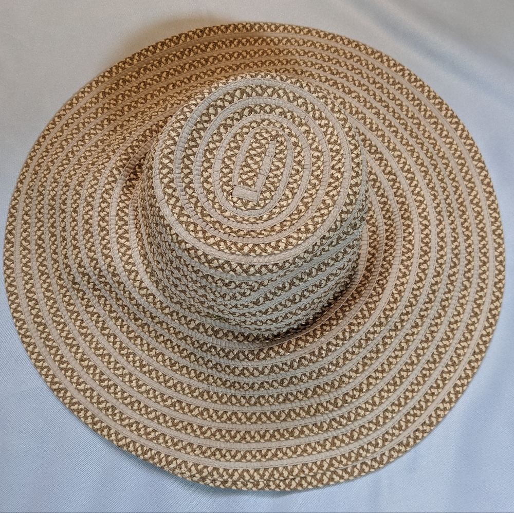 Eric Javits Packable UPF 50+ Straw Hat